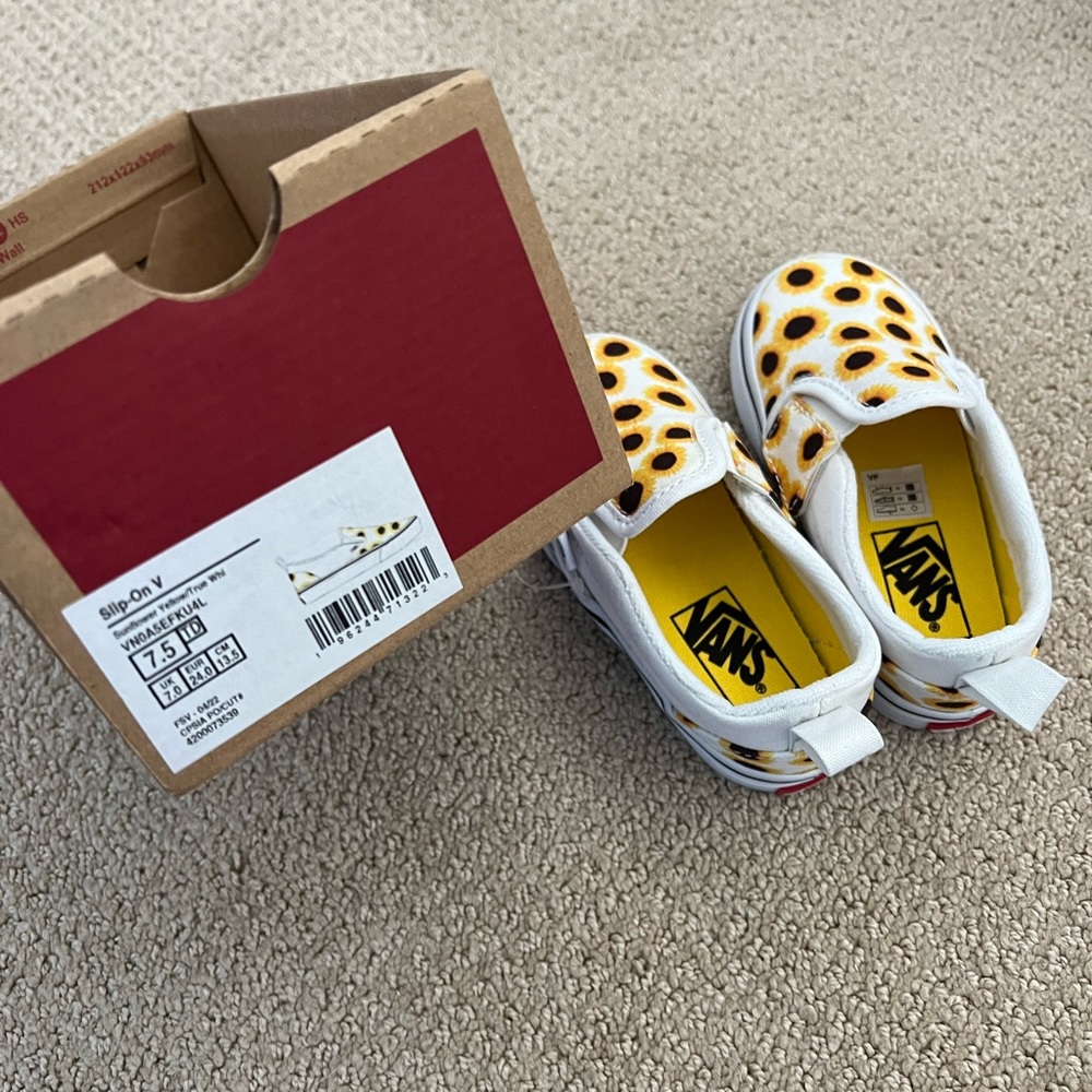 Sunflower slip on vans. NWB